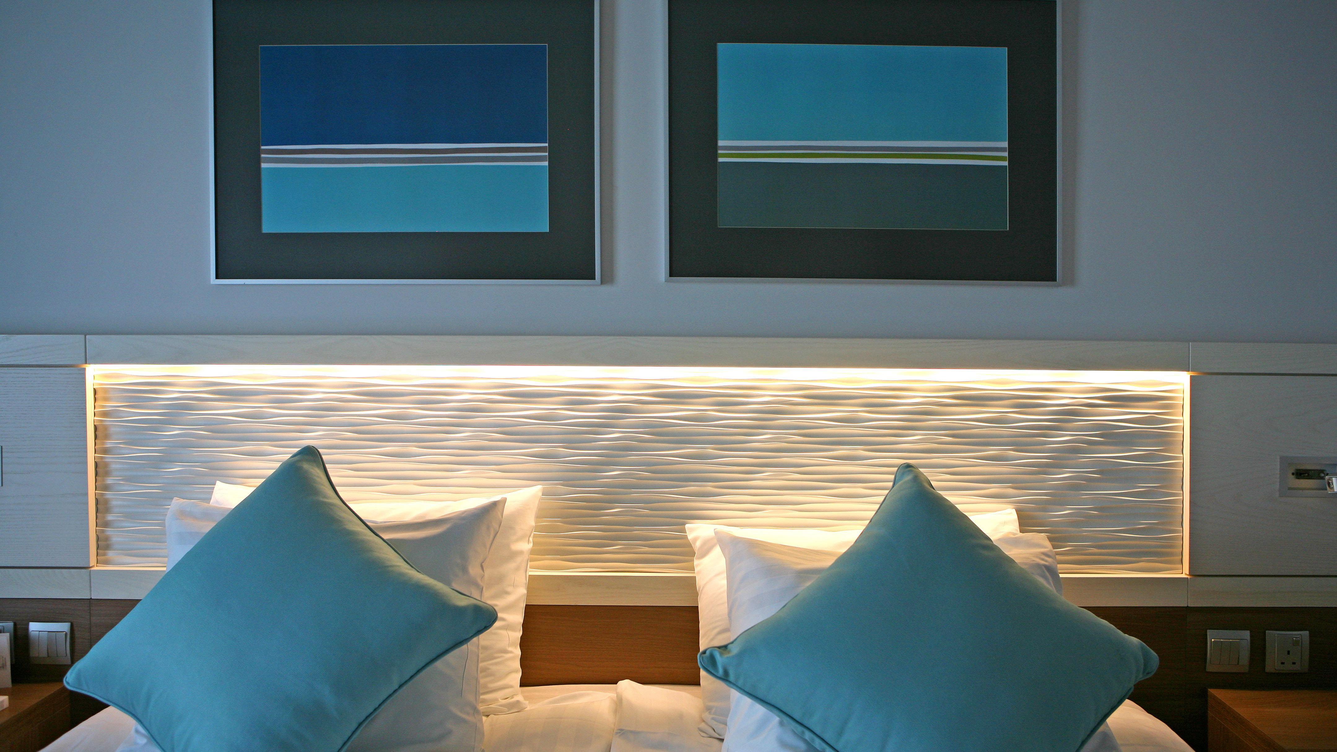 Hotel Crowne Plaza Limassol By Ihg Exterior foto