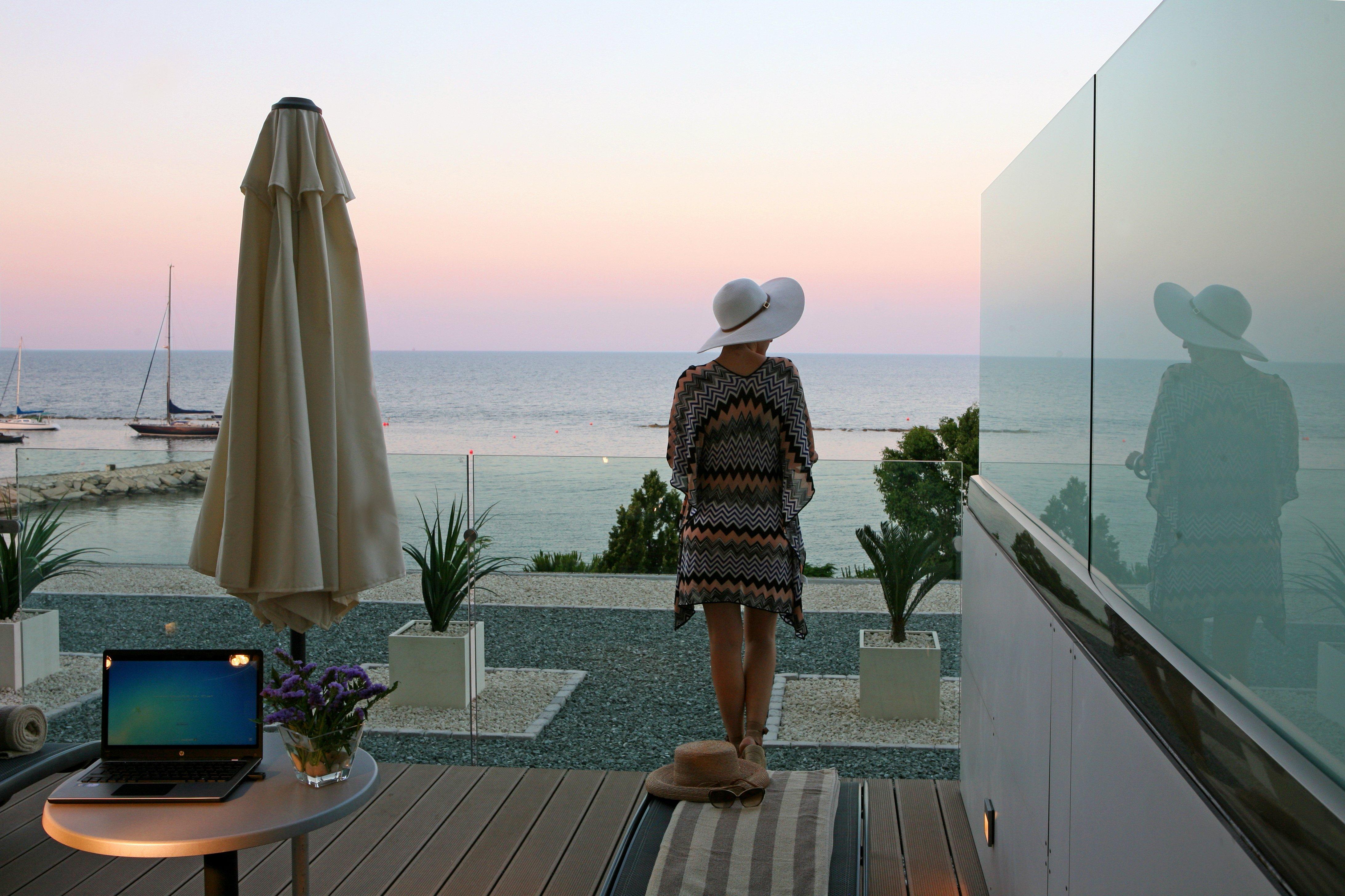 Hotel Crowne Plaza Limassol By Ihg Exterior foto