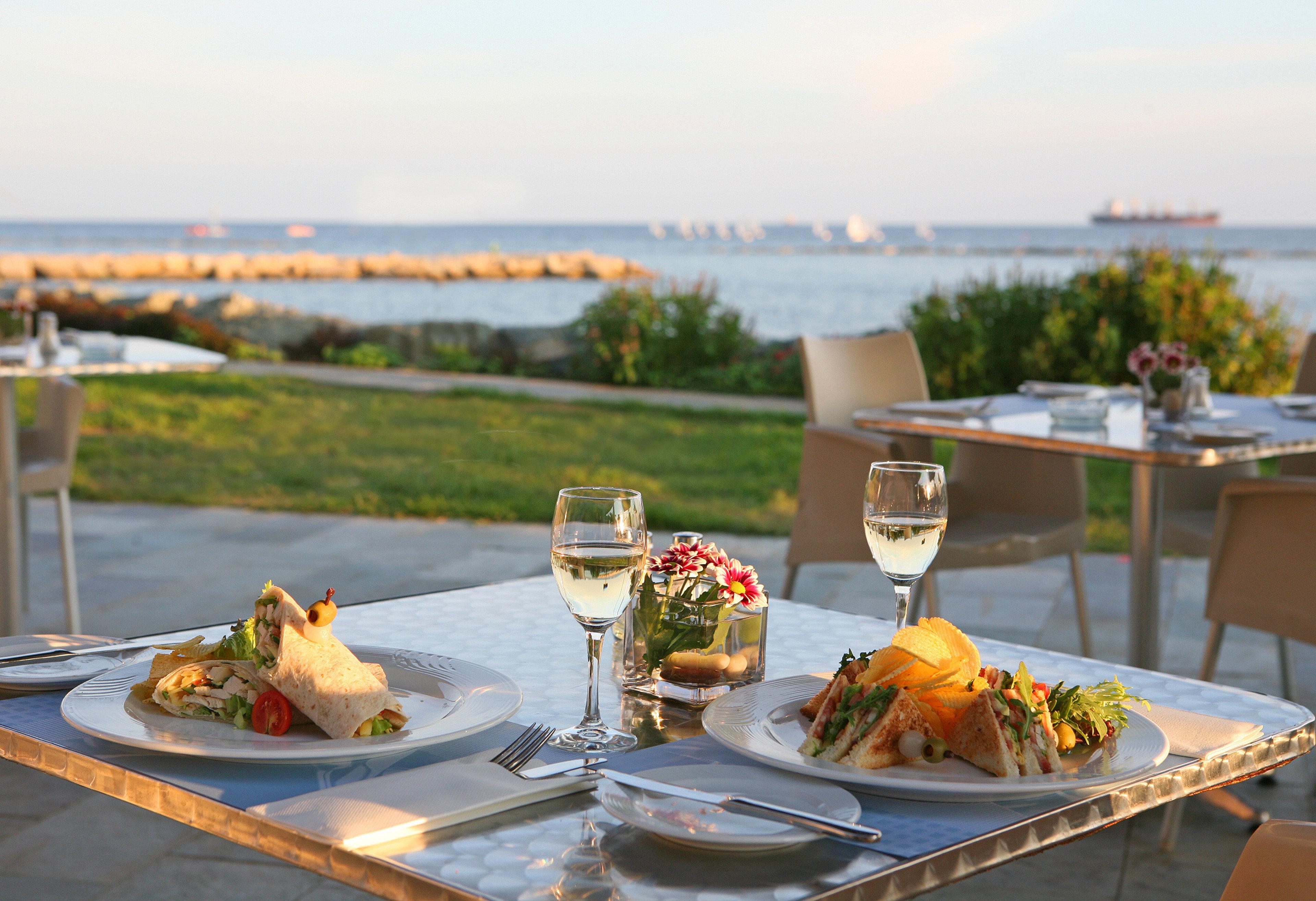 Hotel Crowne Plaza Limassol By Ihg Exterior foto