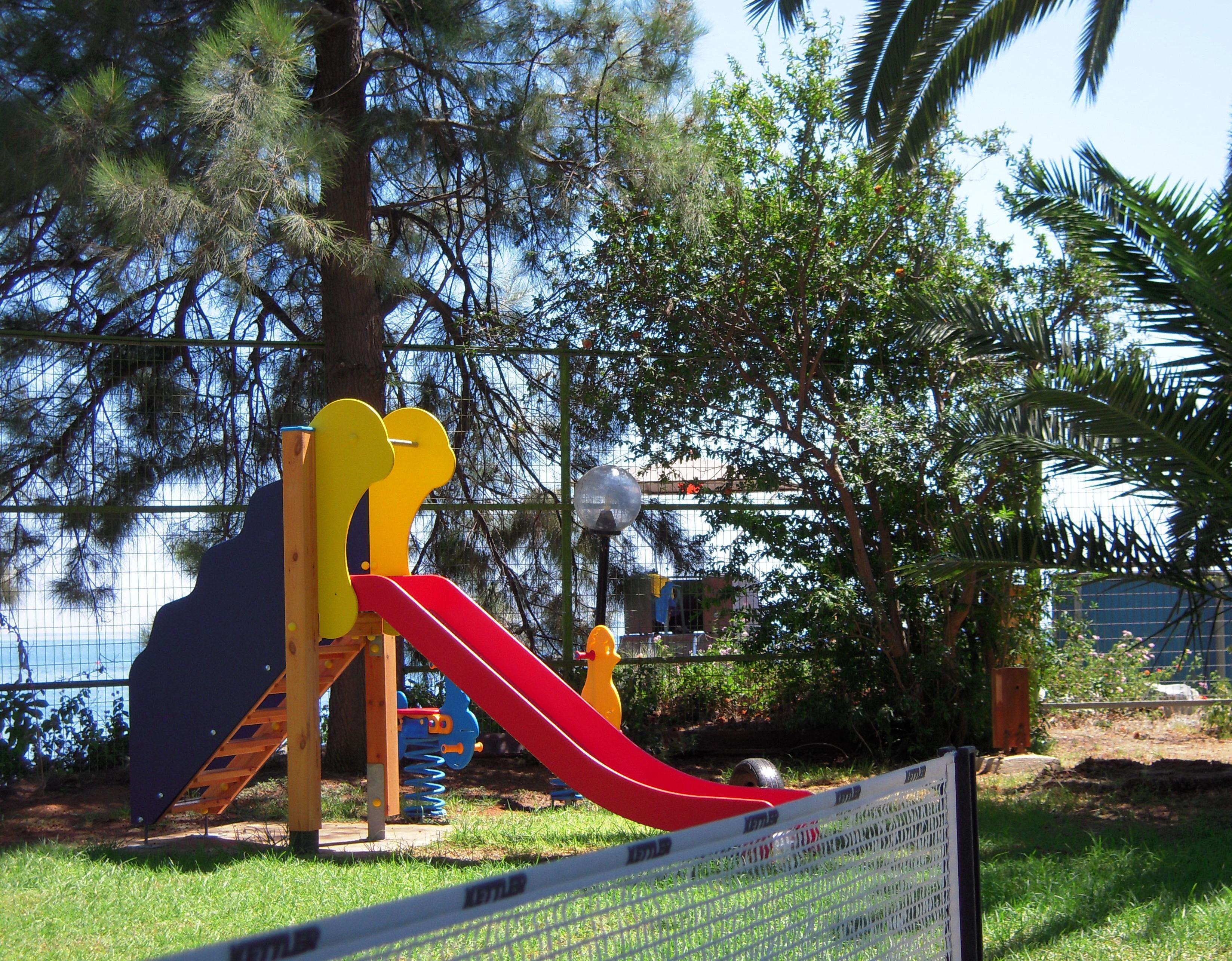 Hotel Crowne Plaza Limassol By Ihg Exterior foto