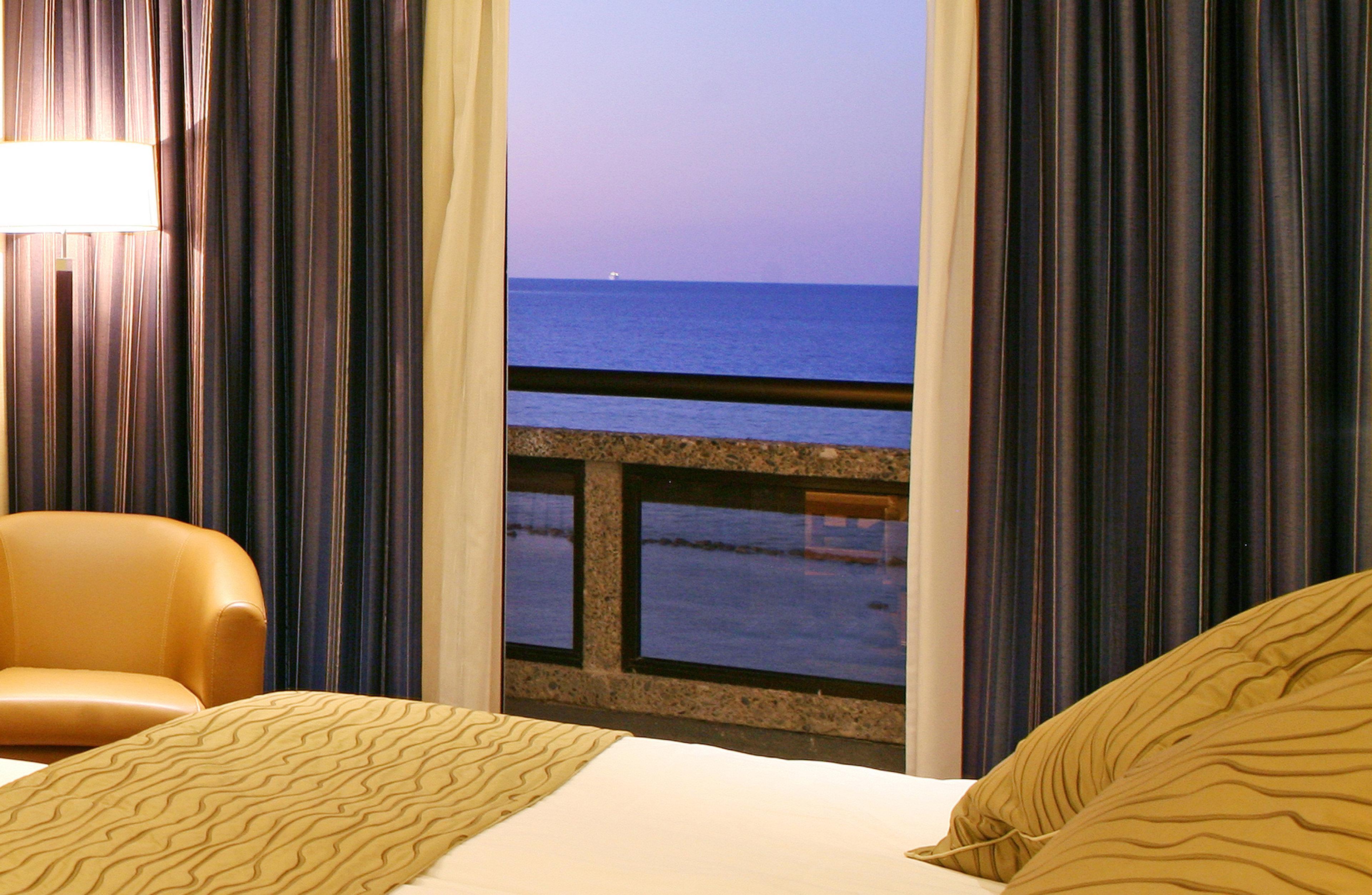 Hotel Crowne Plaza Limassol By Ihg Habitación foto