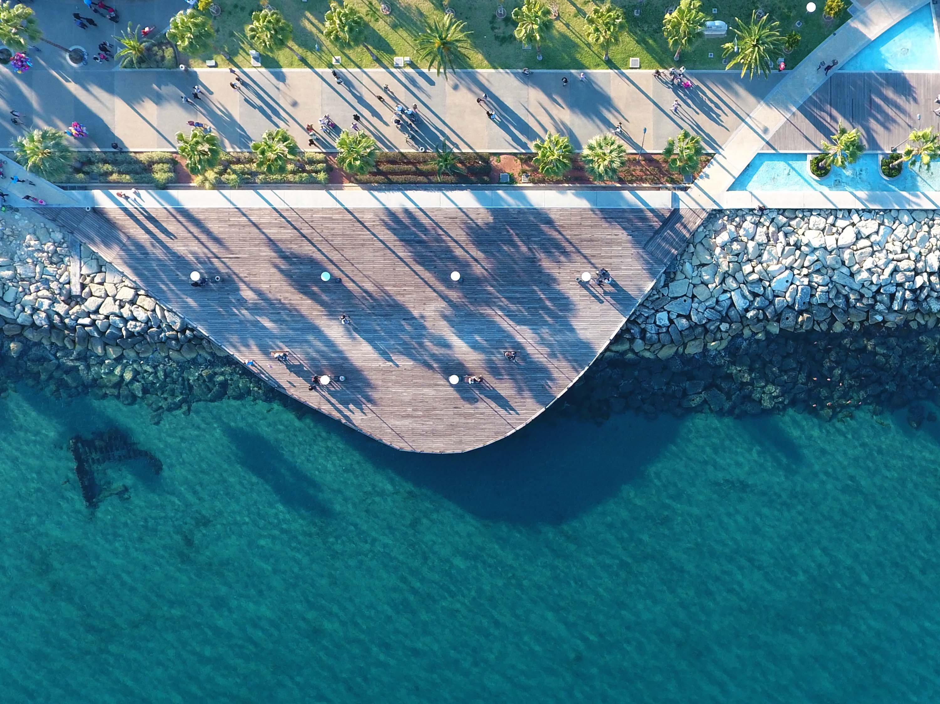 Hotel Crowne Plaza Limassol By Ihg Exterior foto